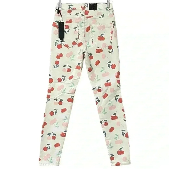 BLANKNYC The Bond Mid-Rise Skinny Jeans  25 Off White  Artsy Cherry Print NWT - Picture 3 of 13
